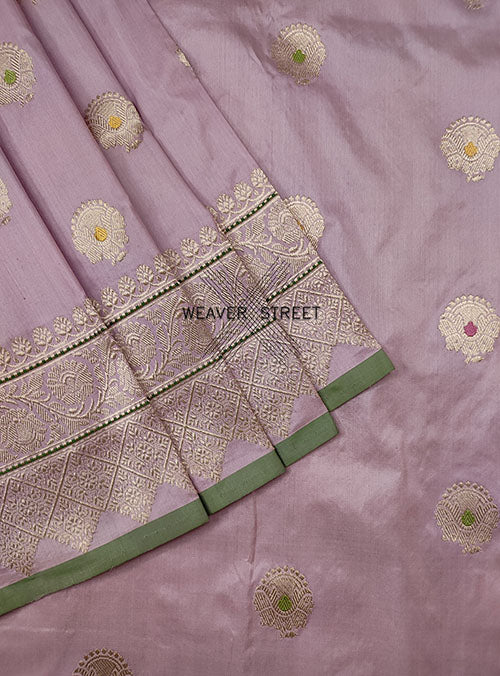 Mauve Katan Silk Handwoven Banarasi saree with stylized alfi kadwa Buta (3) close up