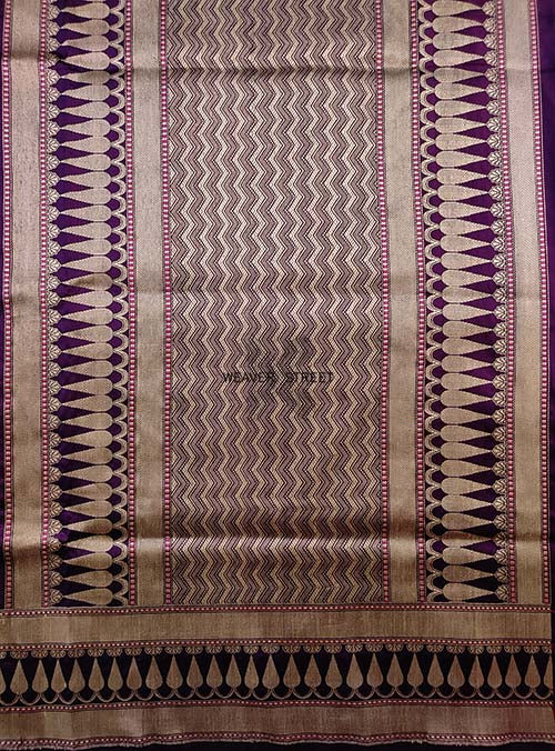 Purple Katan silk Handwoven Banarasi saree with meenedar peacock buti. 5 PALLU