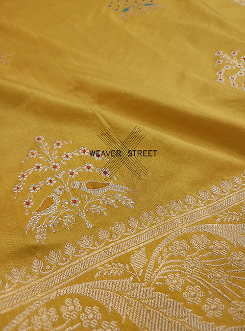 Yellow Katan silk Handwoven Banarasi saree with tilfi bird buta (2) detail