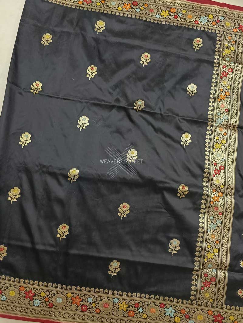 Black katan silk Handwoven Banarasi saree with alfi meenedar flower buta 4 center