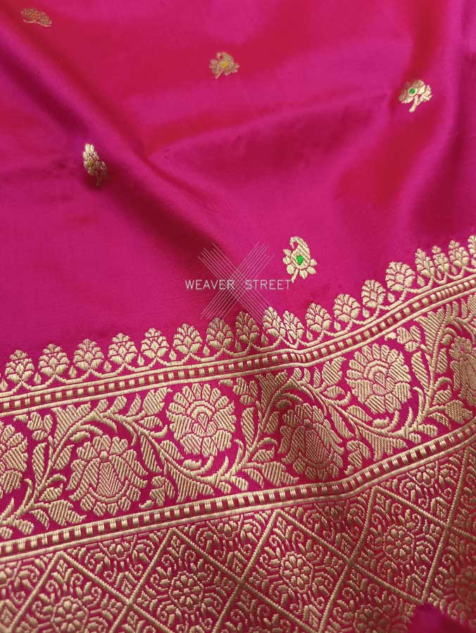 Pink Katan Silk Handwoven Banarasi saree with alfi meenedar small paisley buti 3 closeup