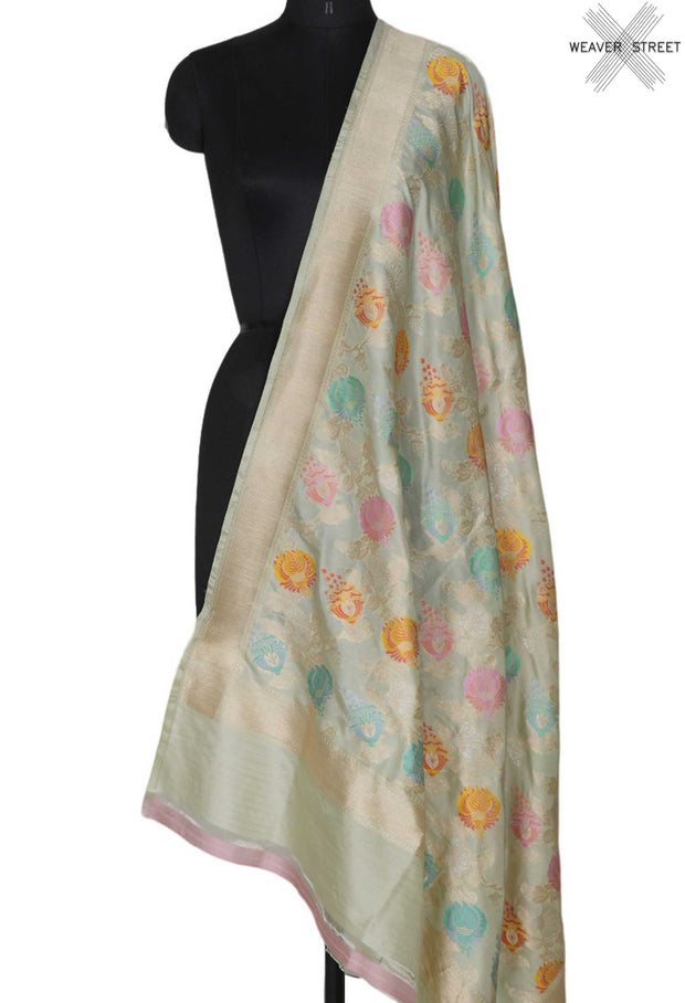 PistagreenKatansilkBanarasidupattawithmeenedarflowerjaal_1_main