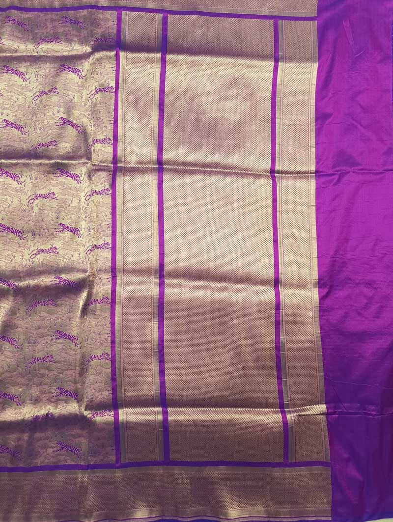 Purple Katan Silk Handwoven Banarasi saree with Tiger Shikarga Jaal 2 pallu