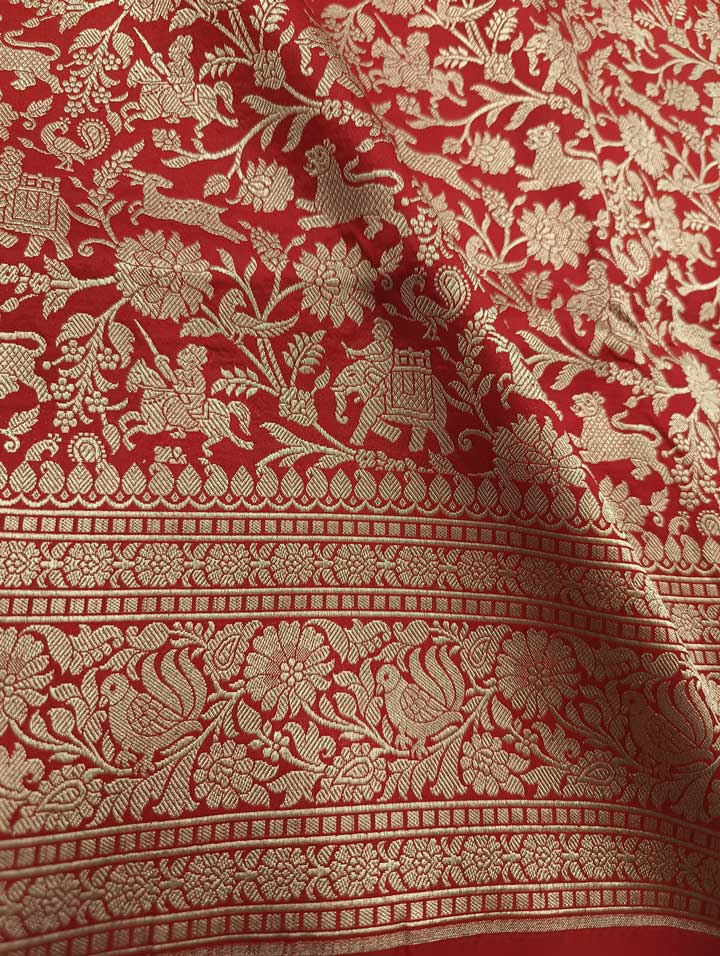 Red Katan silk Handwoven Banarasi saree with Shikargah jaal  3 closeup