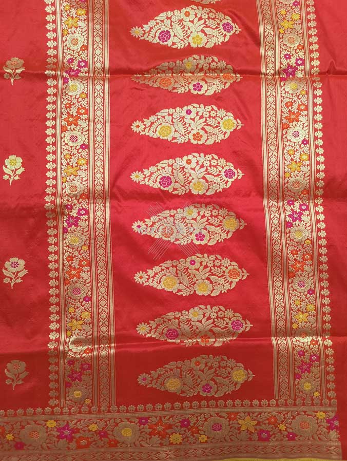 Red katan silk Handwoven Banarasi saree with alfi meenedar flower buta 2 pallu
