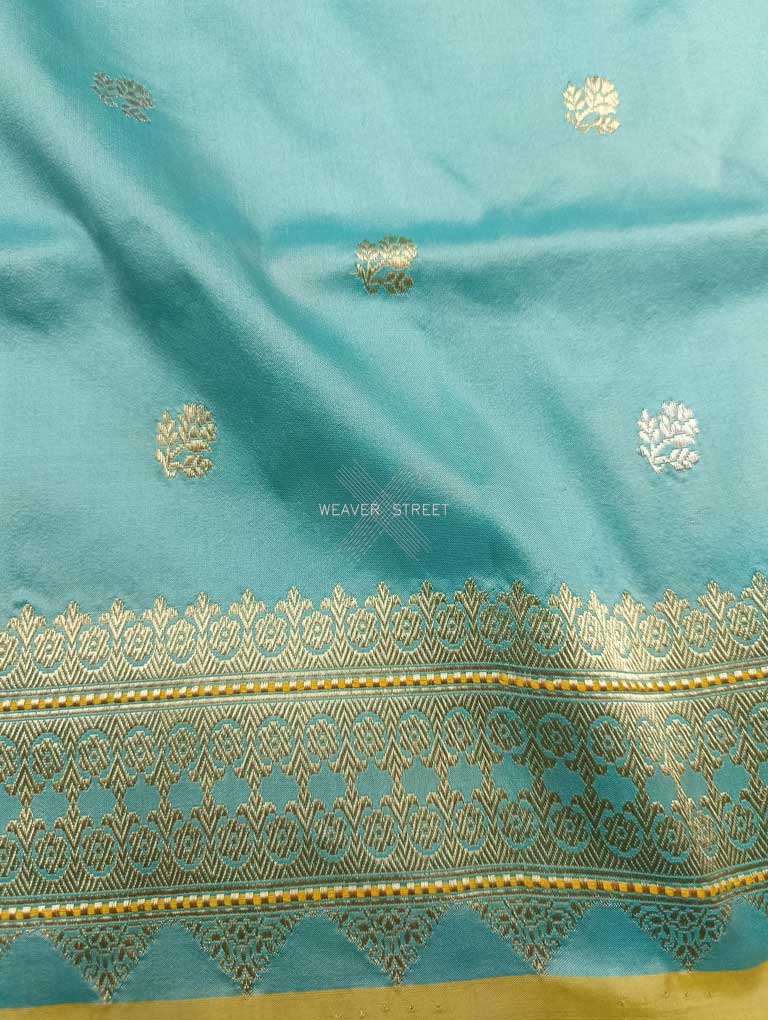 Sea green Katan Silk Handwoven Banarasi saree with small flower kadhwa buti 3 closeup