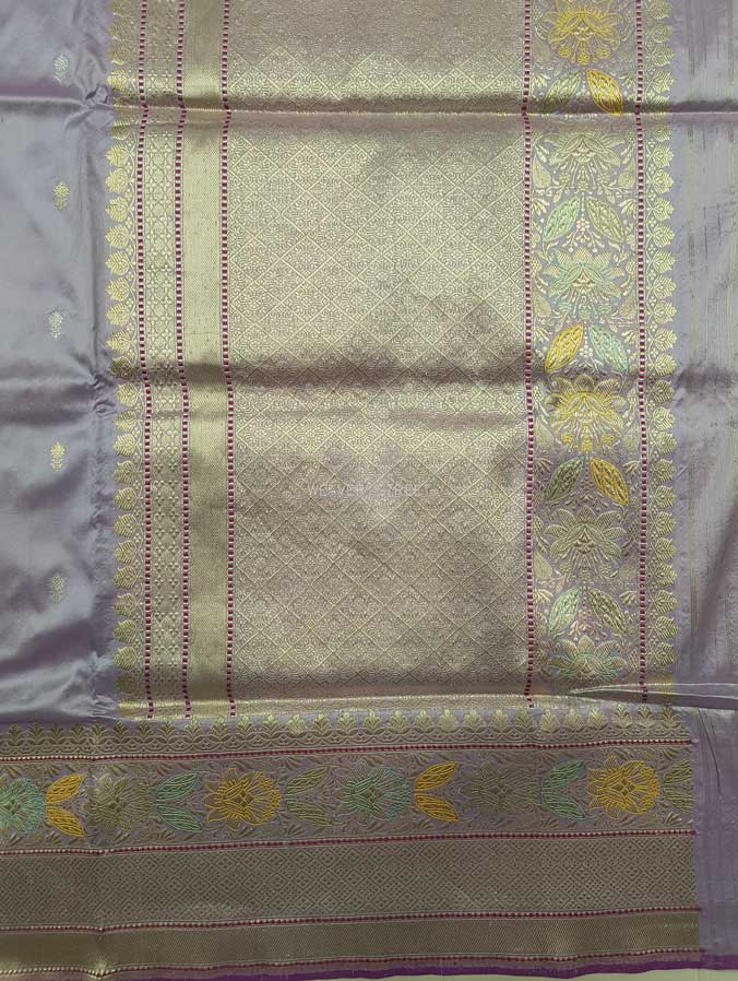 Violet Tulip Katan Silk Handwoven Banarasi saree with small flower kadhwa buti 2 pallu