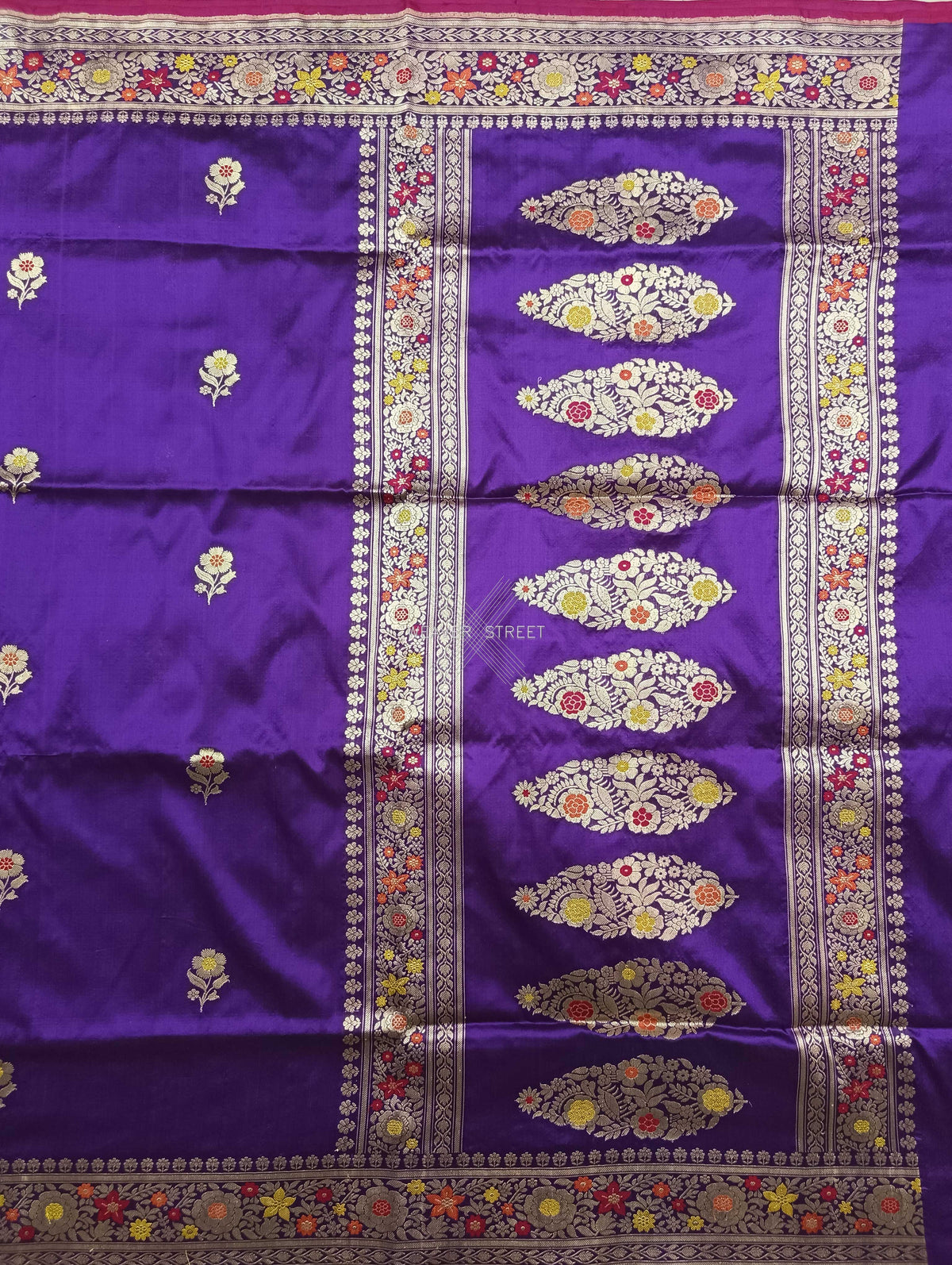 Violet katan silk Handwoven Banarasi saree with alfi meenedar flower buta 1 main