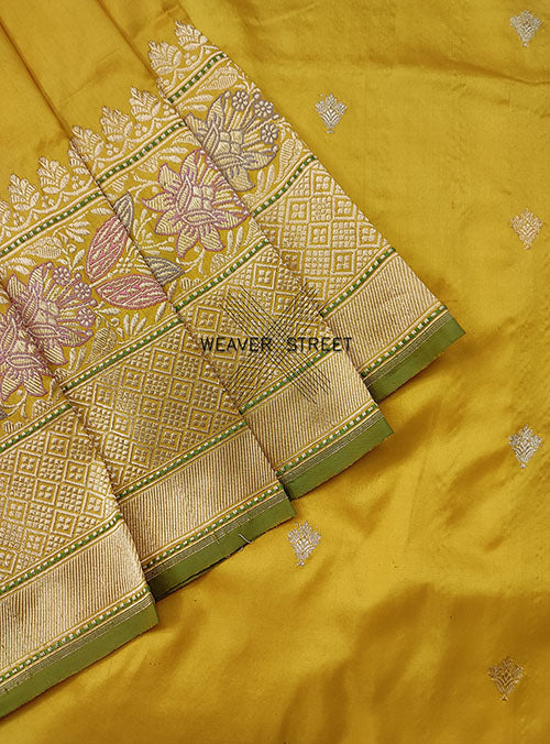 Yellow Katan Silk Handwoven Banarasi saree with mini flower buti (3) close up