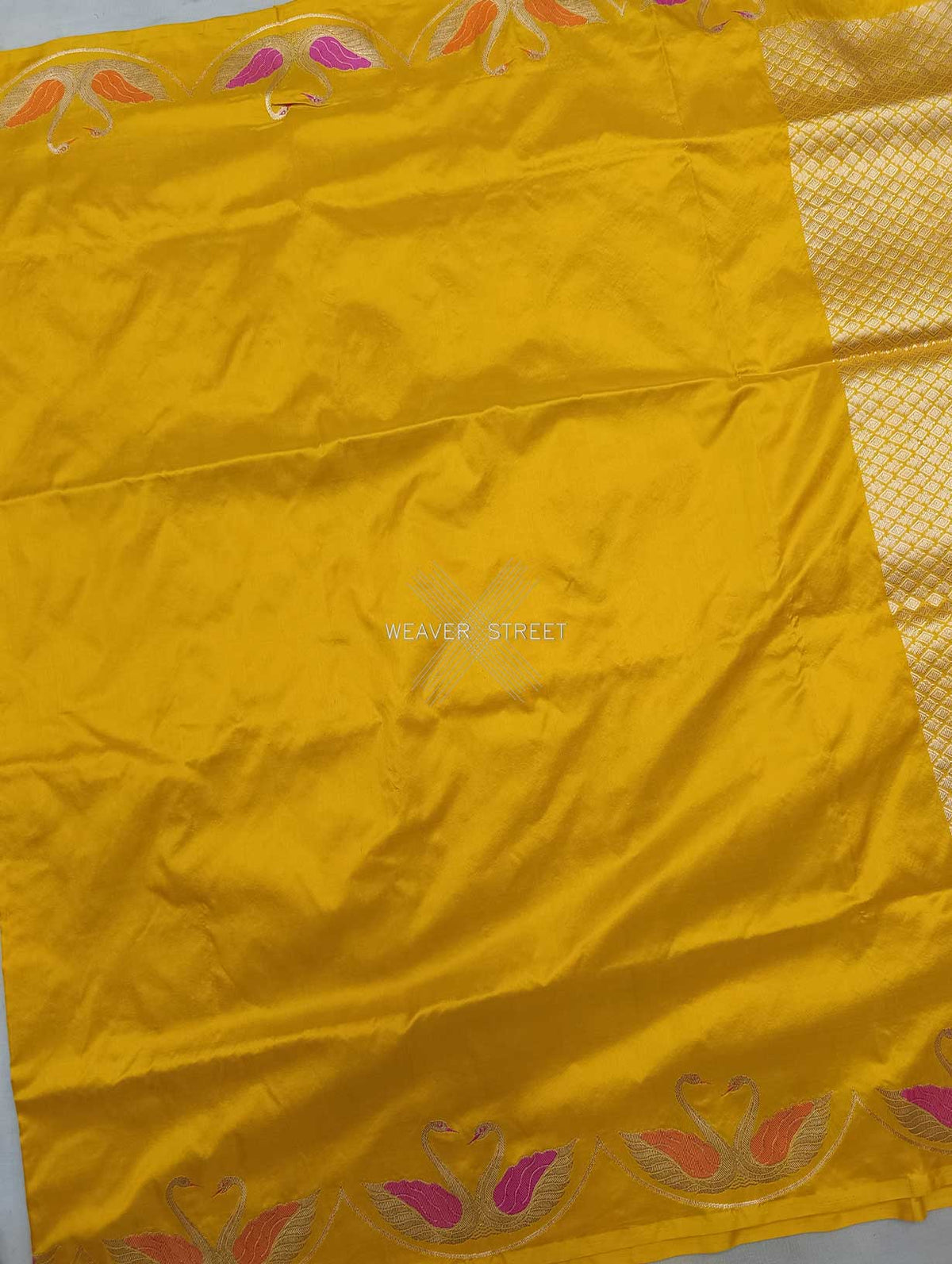 Yellow Katan Silk Handwoven Banarasi saree with Swan pair scallop border 4 center