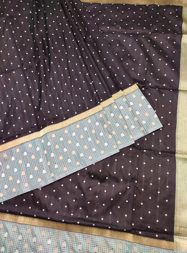 Black Katan silk handloom Banarasi saree with mini polka dots (3) CENTER