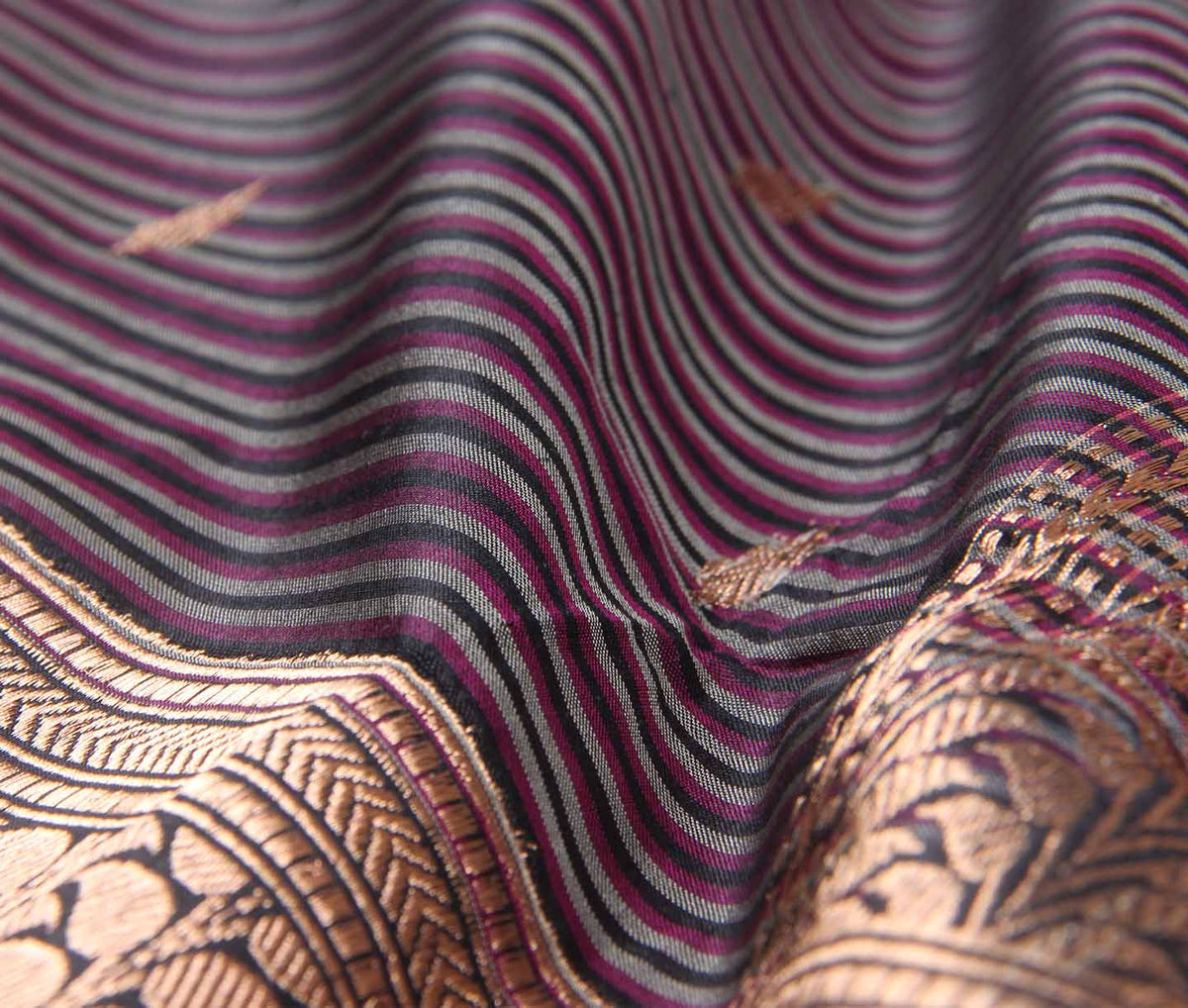 Black Katan Silk Handwoven Banarasi saree with mini leaf over striped pattern (3) closeup