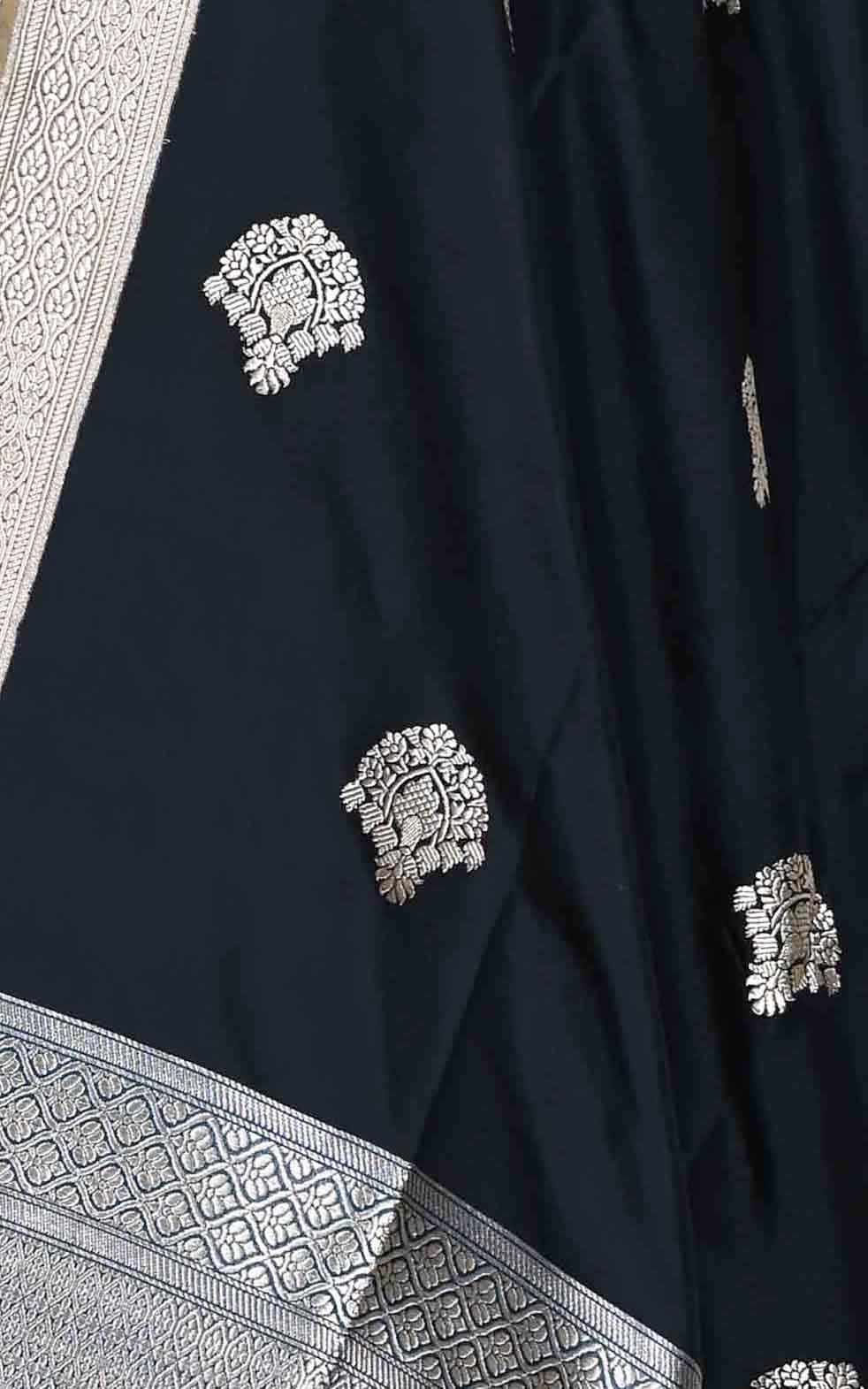 Black katan silk Banarasi dupatta with artistic fan shape boota (2) Close up