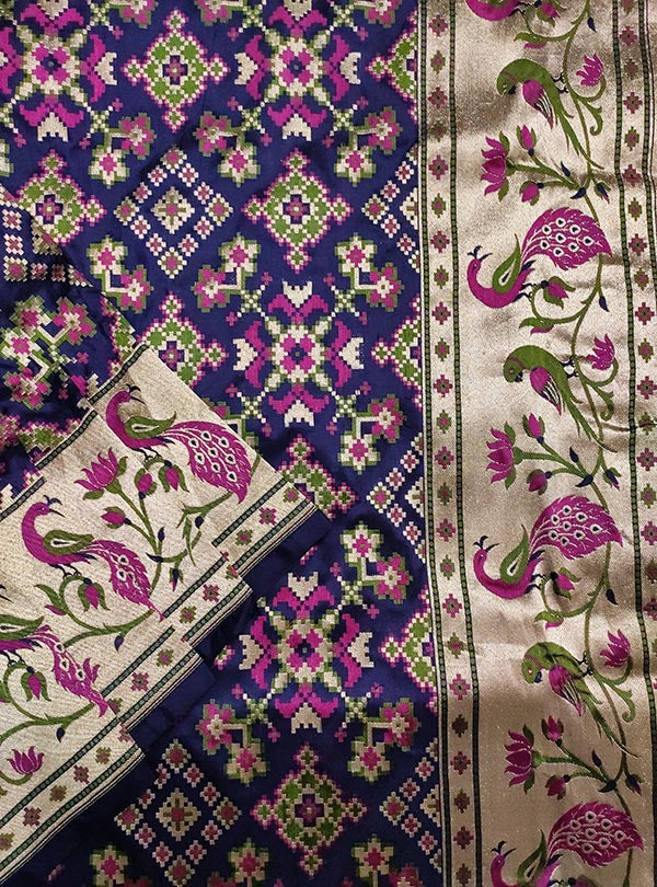 Blue Katan silk handloom Banarasi saree with patola jaal and paithani border (2) close up