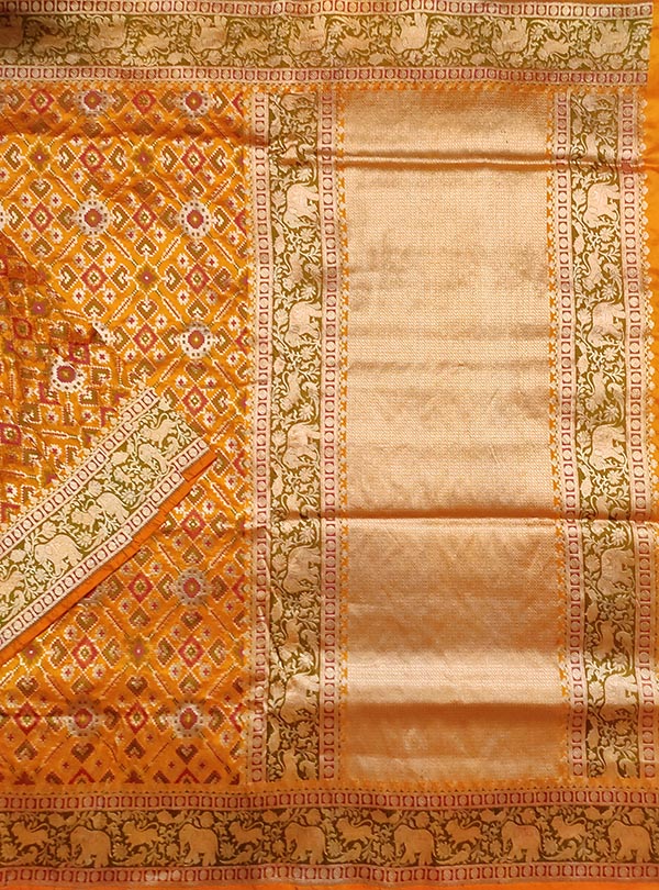 Gold Katan silk handloom Banarasi saree with patola jaal and shikarga border (1) main