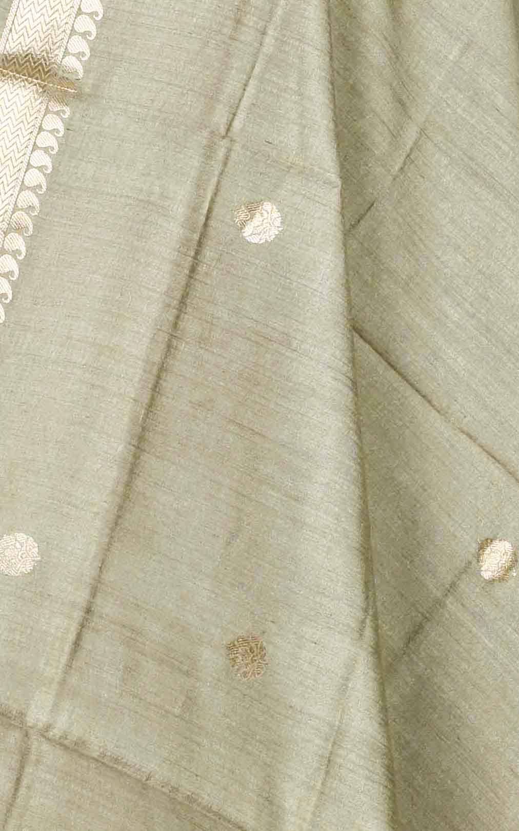 Gooseberry muga silk Banarasi dupatta with small leaf shape booti (2) Close up