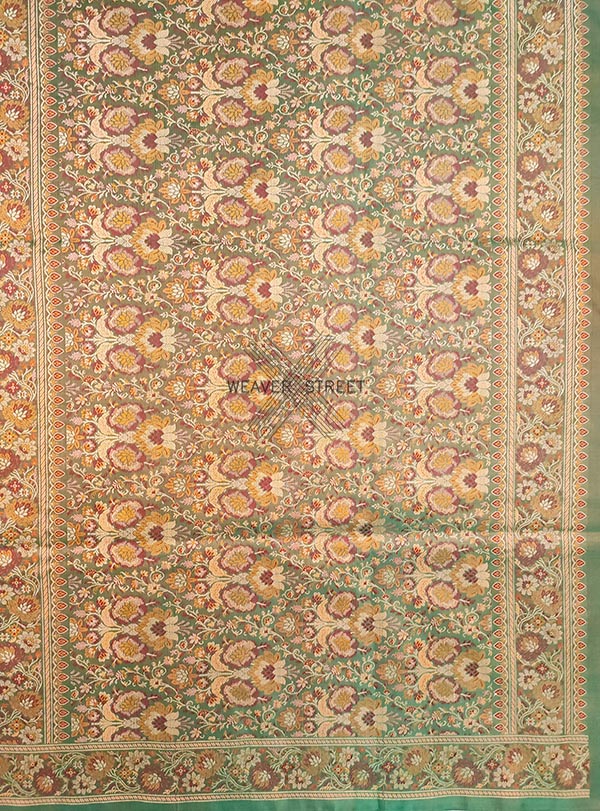 Green Katan silk Handwoven Tanchoi Jamawar Banarasi saree with floral jaal (5) Pallu