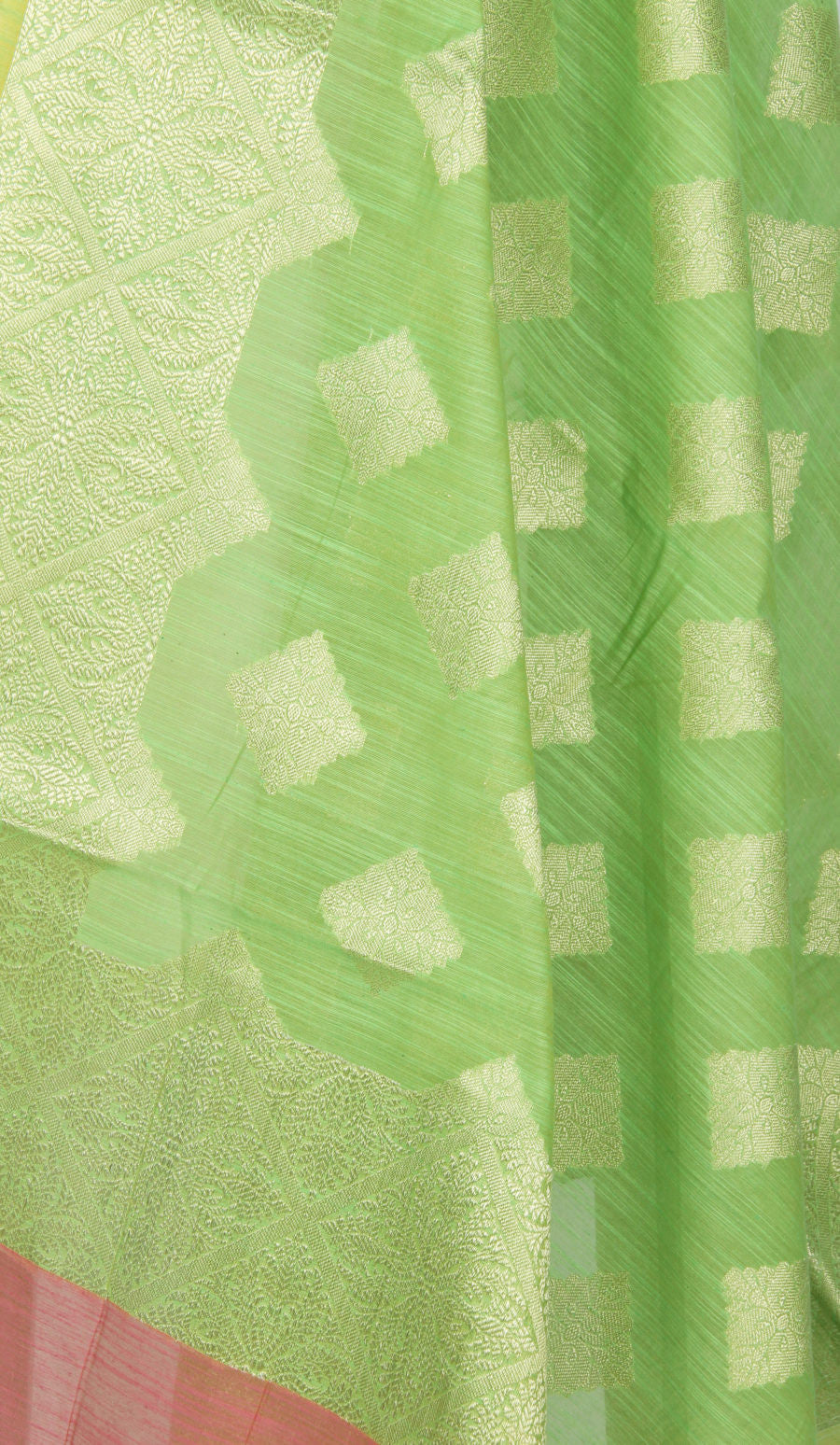 Green Art Silk Cotton Banarasi Dupatta with diamond shape floral motifs (2) Close up