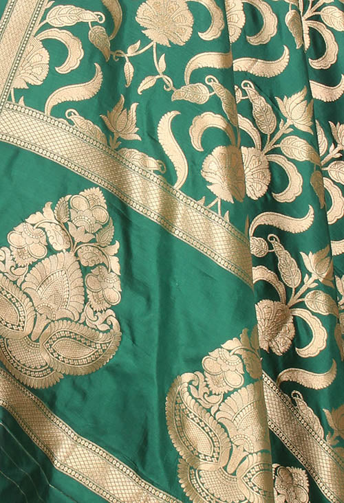 Green Katan Silk Banarasi dupatta with Mughal jaal (2) closeup