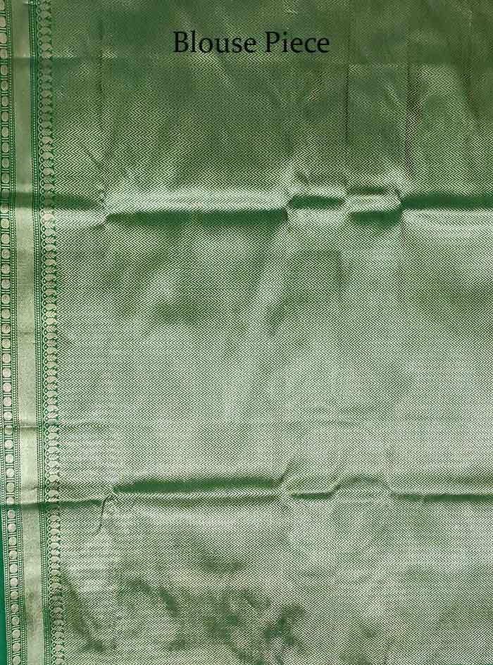 Green Katan silk handloom Banarasi saree with tulsi plant kadwa boota (4) Blouse Piece