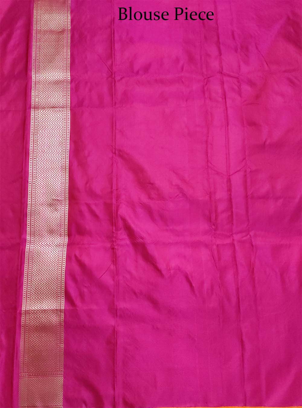 Magenta Katan silk handloom Banarasi saree with bird booti tanchoi jaal (3) Close up