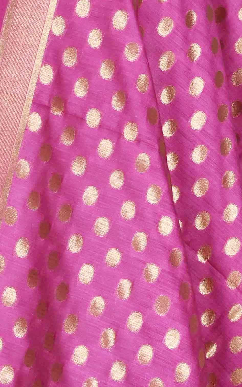 Magenta muga silk Banarasi dupatta with polka dots booti (2) Close up