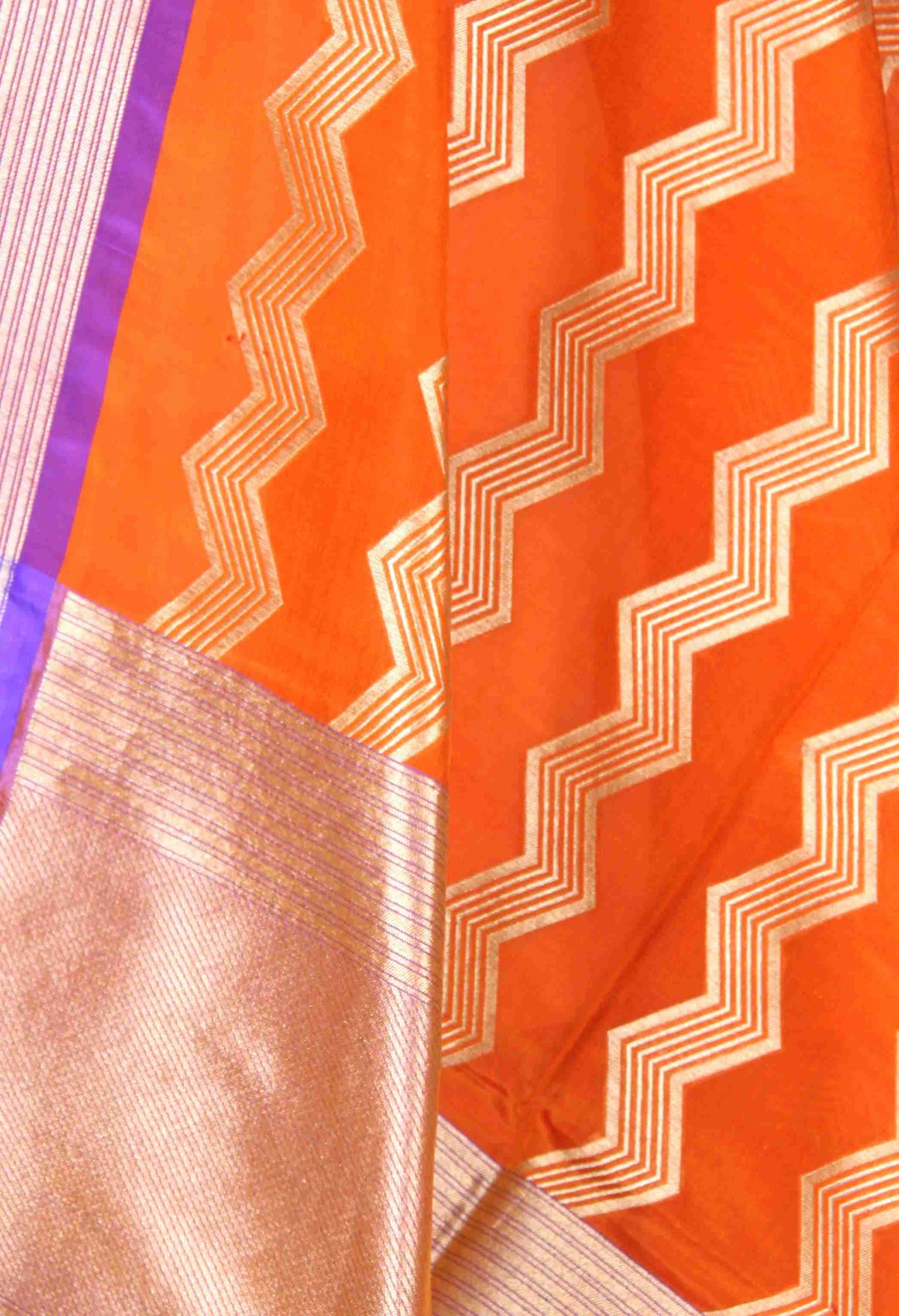 Orange Katan Silk Banarasi Silk Dupatta with chevron pattern (2) Close up