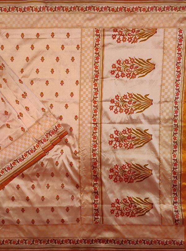 Peach Katan silk handloom Banarasi saree with mini flower booti (1) main