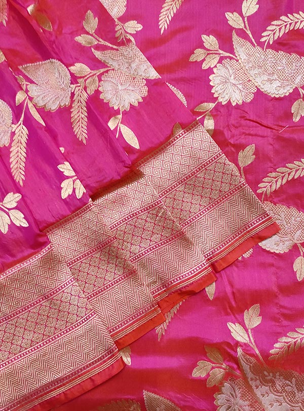 Pink Katan Silk handloom Banarasi saree with aesthetic sona rupa jaal (2) CLOSEUP