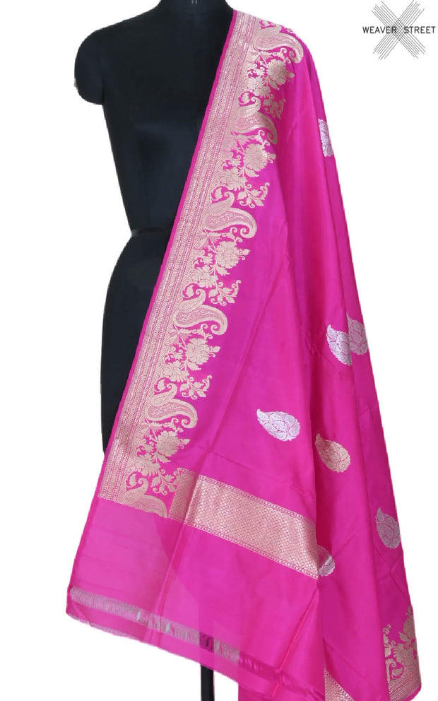 Pink Katan silk handwoven Banarasi dupatta with paisley buta (1) main