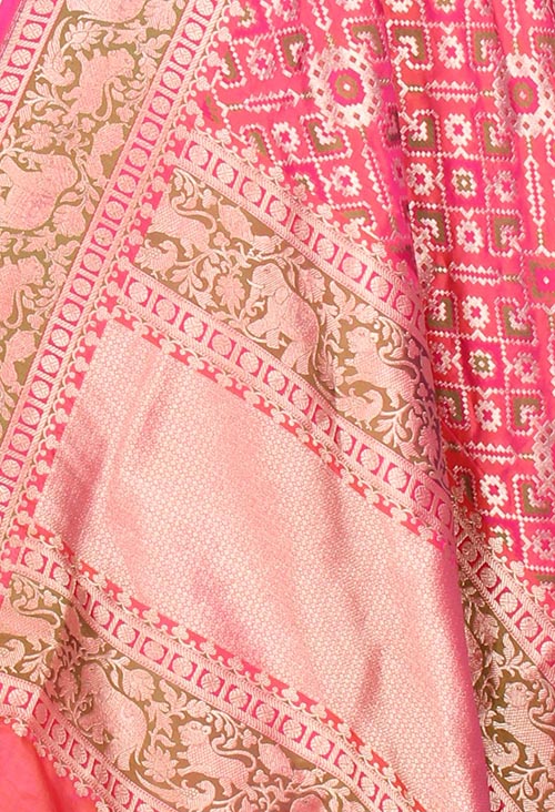 Pink Katan Silk Banarasi dupatta with meenedar patola jaal (2) closeup