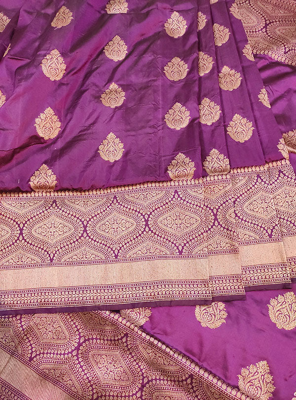 Purple Katan silk handloom Banarasi saree with stylized boota (3) center