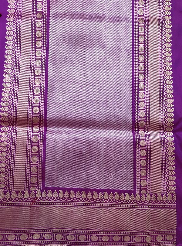 Purple katan silk Banarasi saree with tulsi plant boota in sona rupa zari (4) anchal