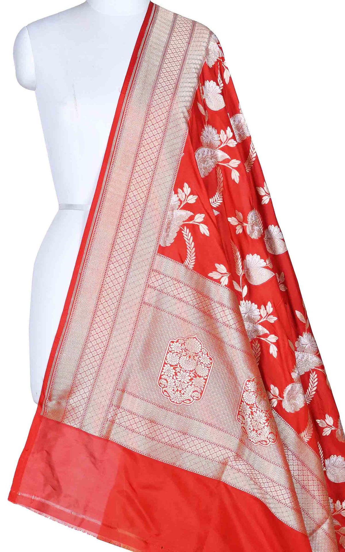 Red katan silk Banarasi dupatta with stylized sona rupa jaal (1) Main