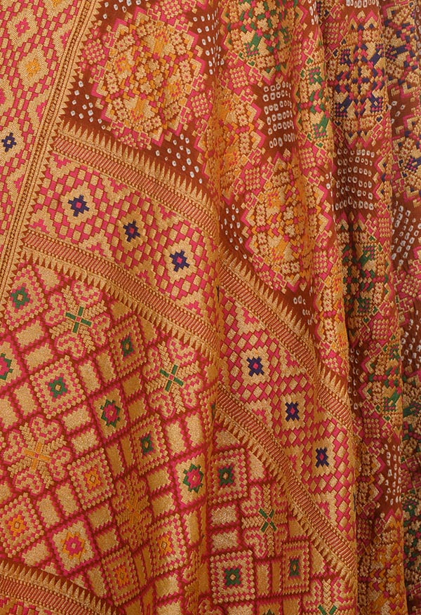 Rust Patola weave khaddi Georgette Heavy Bandhani Dupatta (2) Close up