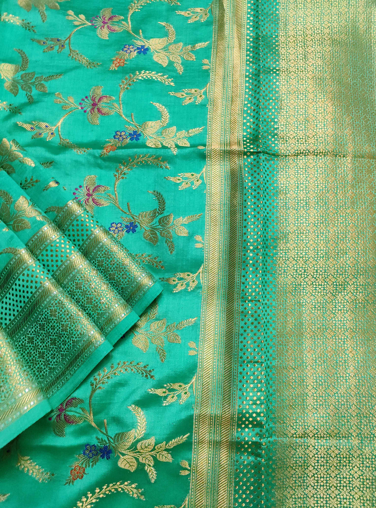Teal Muga Chiniya silk Banarasi saree with meenedar flower jaal (2) Close up