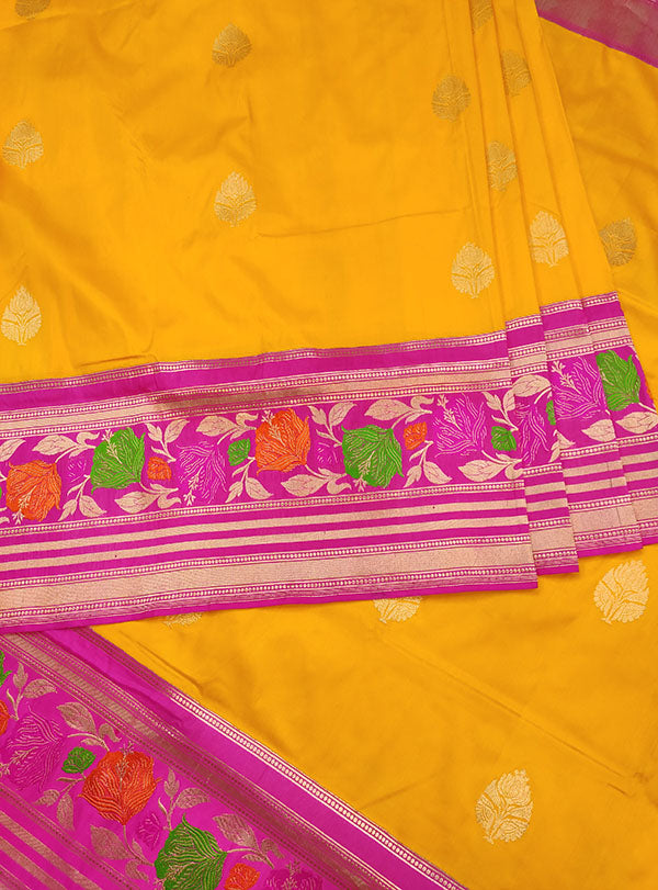 Yellow Katan silk Banarasi saree with kadwa lotus flower buta (4) center