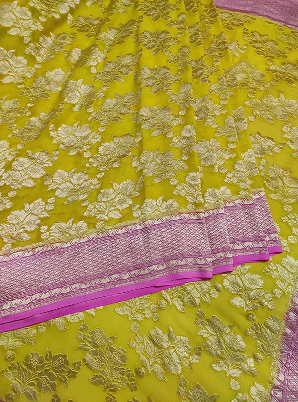 Yellow Khaddi georgette handwoven Banarasi saree with flower boota jaal (3) center