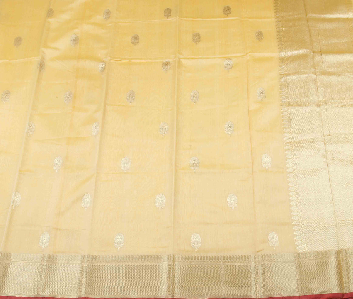 Yellow Silk Cotton handwoven Banarasi saree with flower boota (2) flat