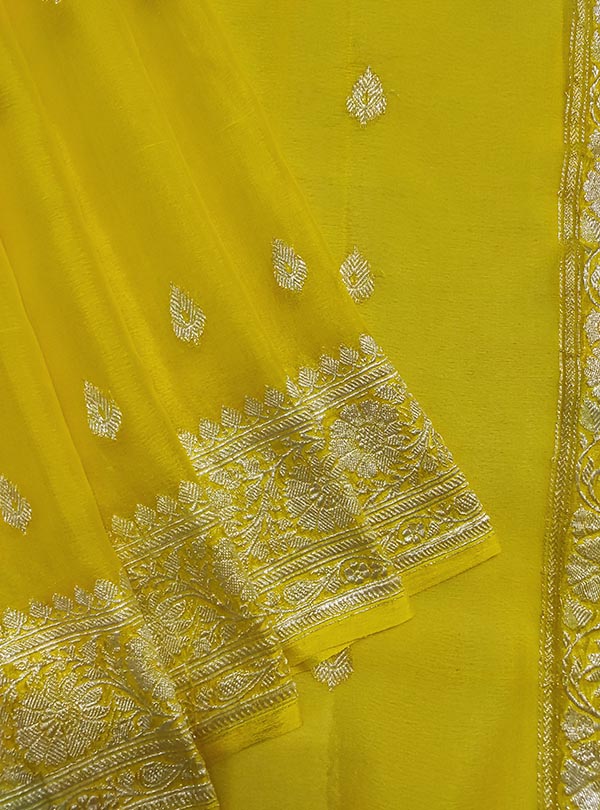 Yellow light weight chiffon handloom Banarasi saree with silver booti (2) close up